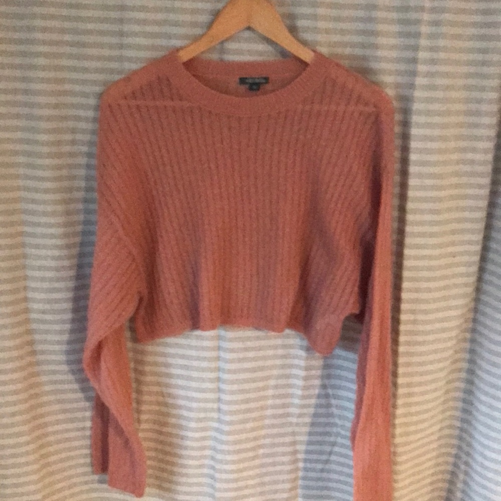 NWOT recycled poly crop sweater 🍑